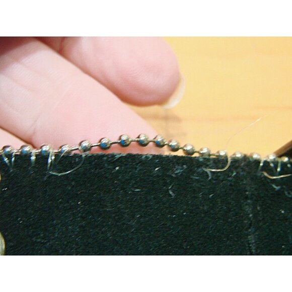 Guess Womens Black Studded Rhinestones Embossed Metal Buckle Size M 925121 - Picture 10 of 12